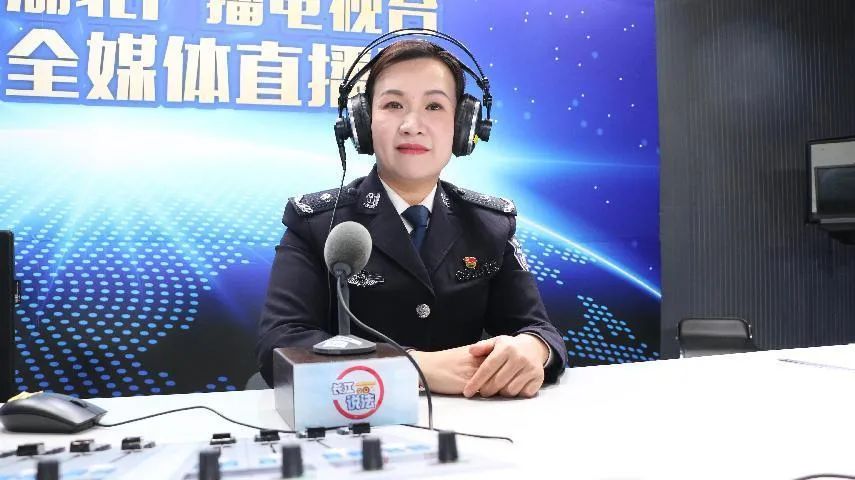 湖北廣電《長江說法》廣播節(jié)目開播近3個(gè)月，“廣播+電視+新媒體”融合傳播方式初具雛形